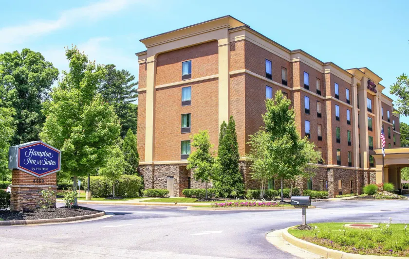 Hampton Inn & Suites by Hilton Flowery Branch Lake Lanier - Image 1