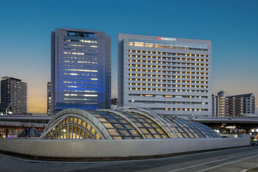 Kobe Marriott Hotel - Image 1