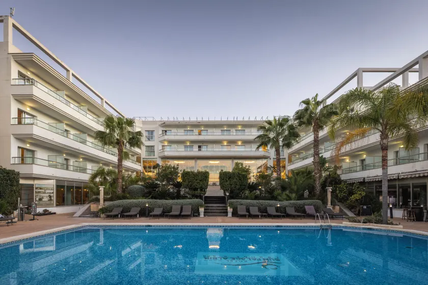 Hotel Sun Palace Albir & Spa - Image 1