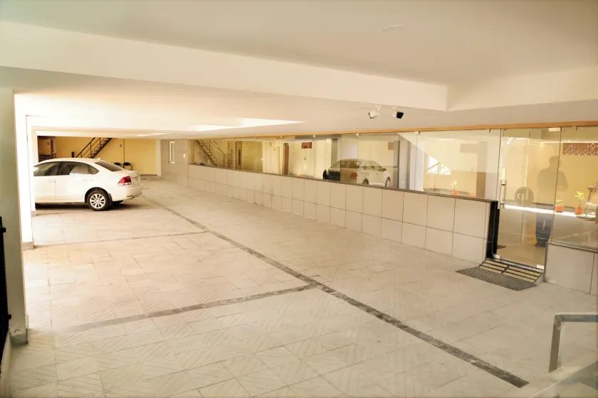 Hotel Le Palace - Image 1