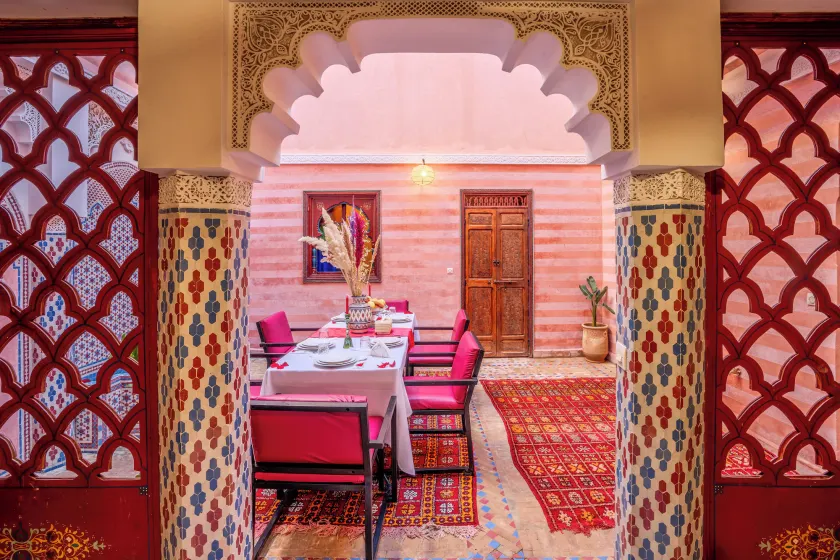 Riad Le Graff Pink - Image 1