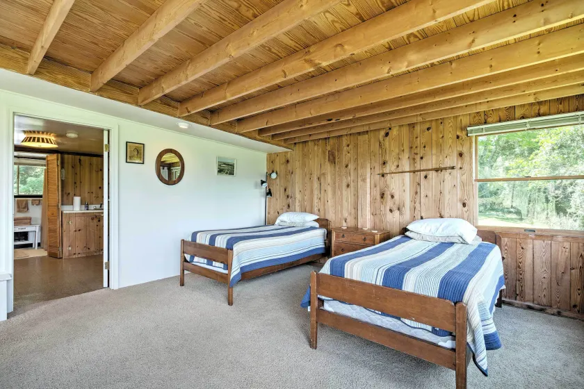 Stair-Free Lexington Home w/ Blue Ridge Mtn Views! - Interiör