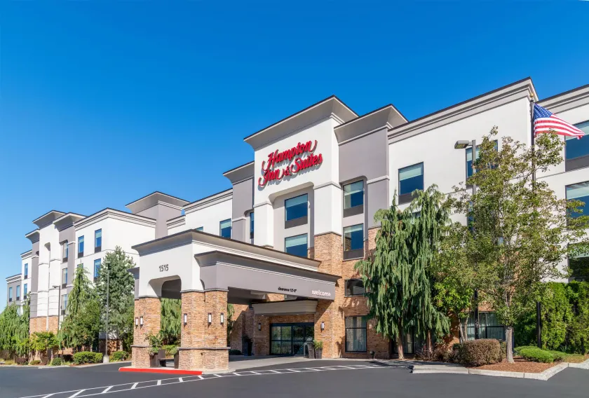 Hampton Inn & Suites Tacoma/Puyallup - Image 1