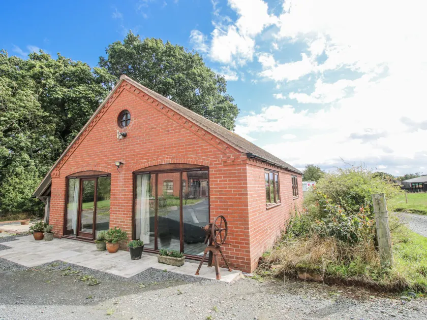 Bluebell Cottage - Image 1