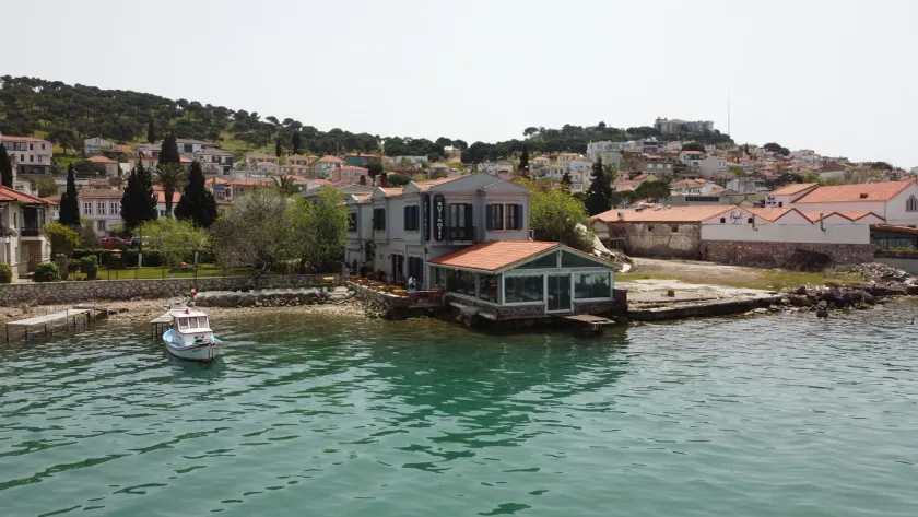 Ferahi Evler Ayvalık - Image 1