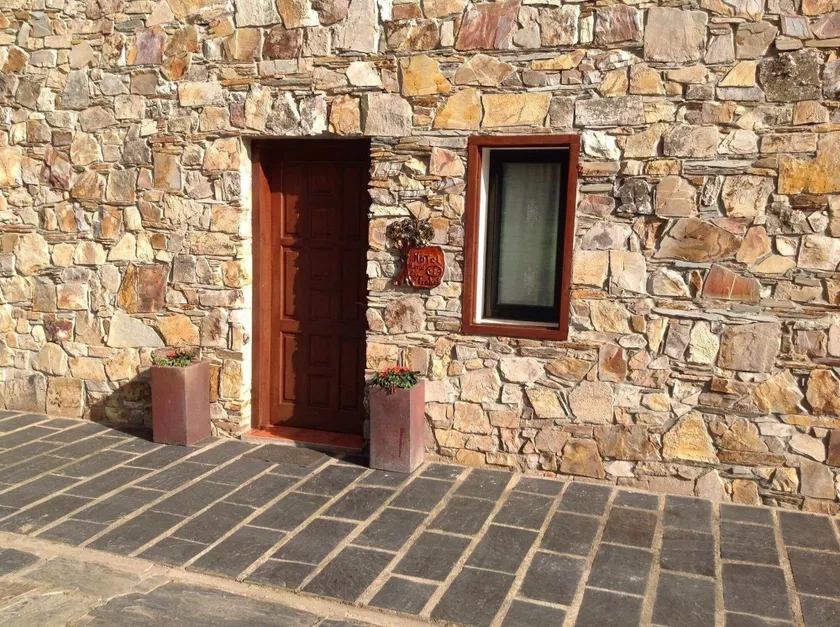 Los Trobos - Image 1