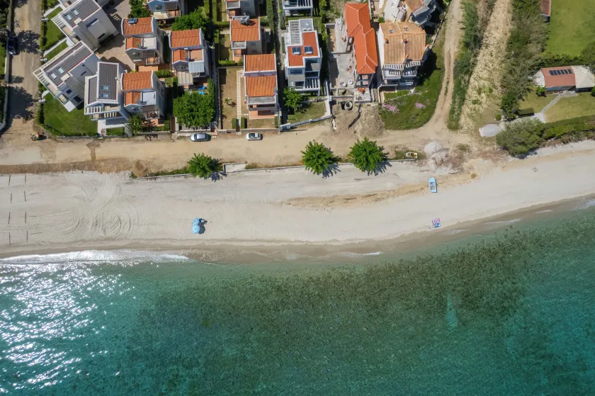 Cavo Blue Coastal Living - Image 1