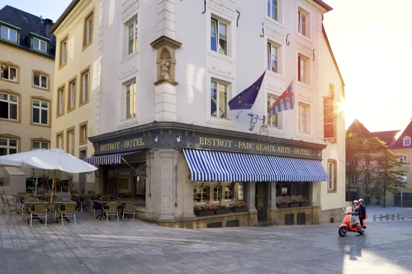 Hotel Parc Beaux Arts - Image 1
