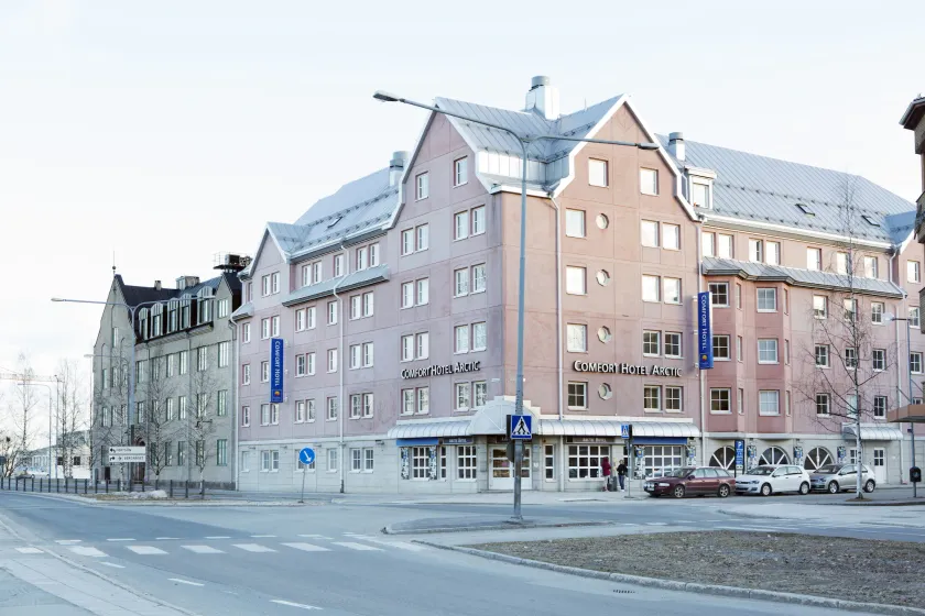 Comfort Hotel Arctic - Image 1
