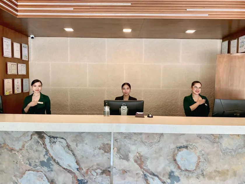Castle Peak Hotel - Réception