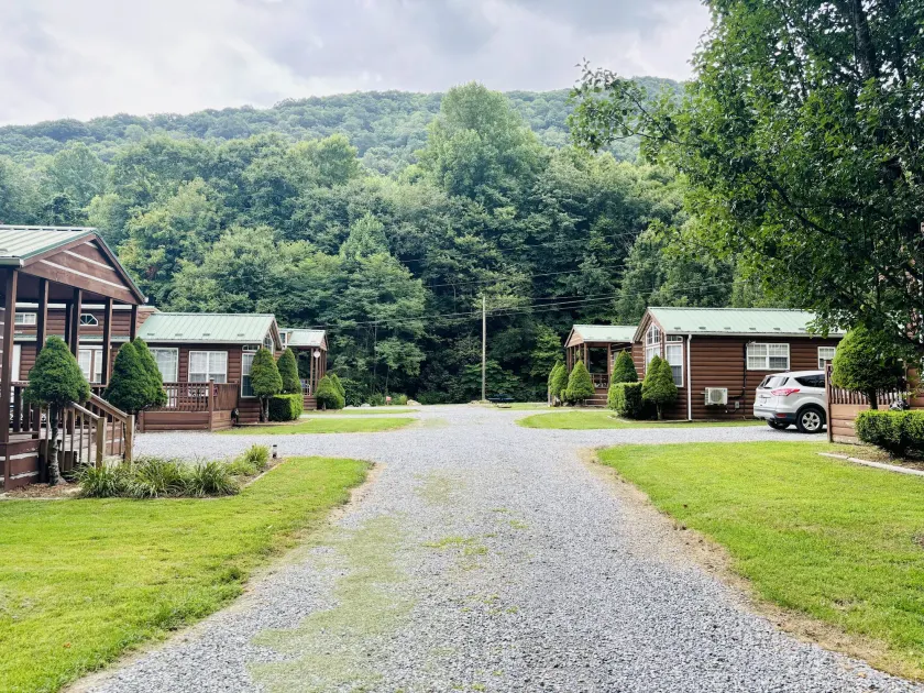 Maggie Valley Cabin Rentals - Image 1
