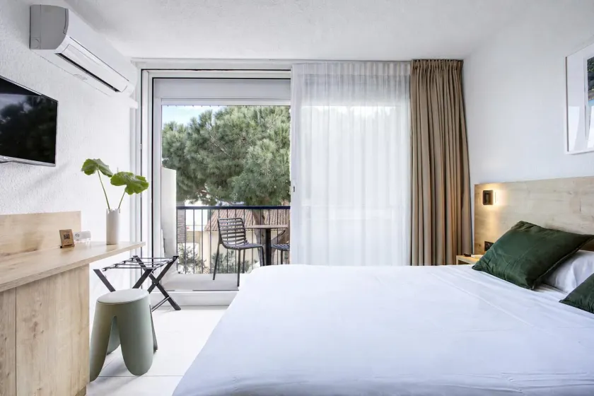 Hotel Centre Plage - Image 1