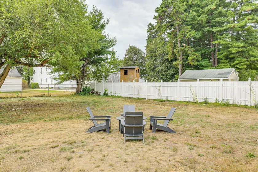 BBQ Ready: Historic Apt 3 Mi to Dtwn Manchester - Image 1