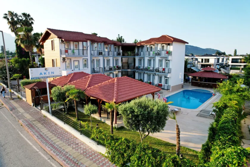 Akin Apart and Hotel - Image 1