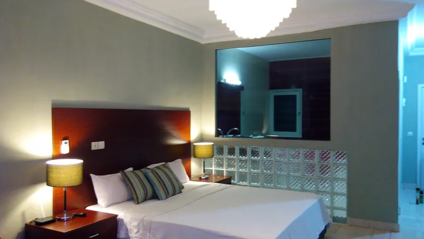 ELEVEN'S Hôtel & Spa - Image 1