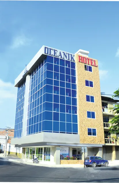 Hotel Oceanik - Image 1