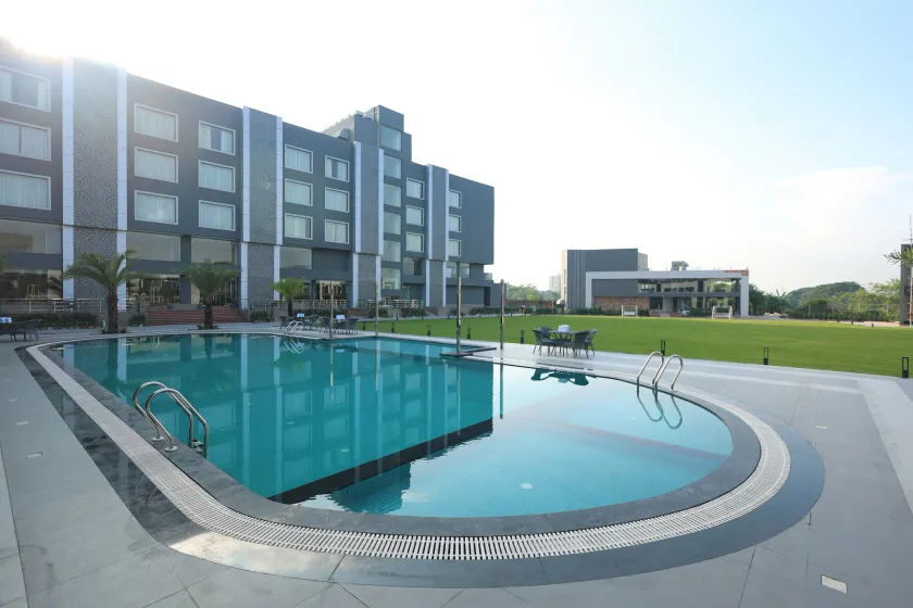 BK Garden Hotel and resort - Image 1