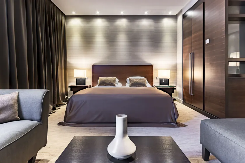Hotel Residence - Image 1