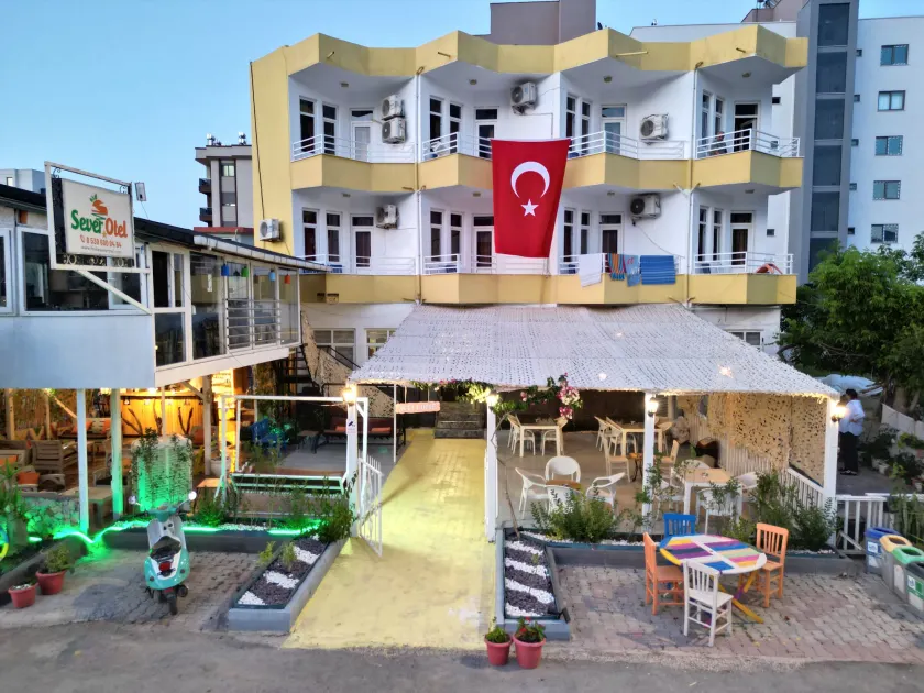FİNİKE SEVER OTEL - Image 1