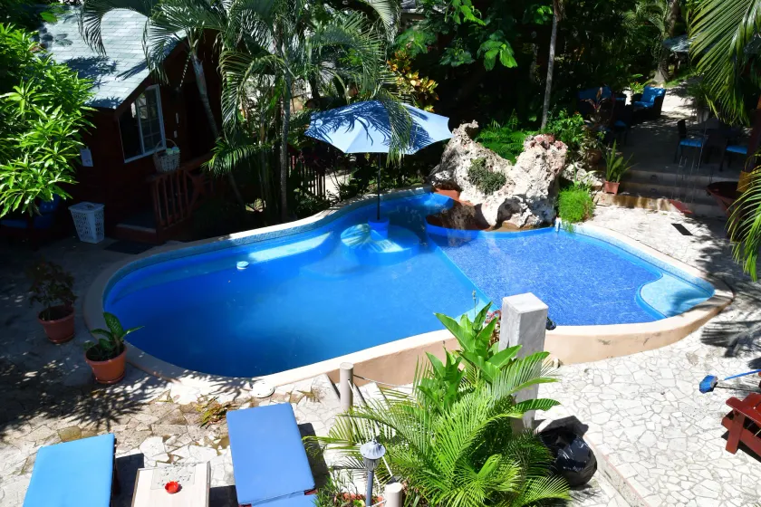 West Bay Lodge and Spa - Image 1