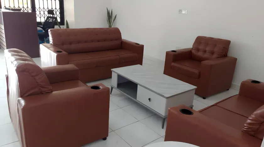 Sleepeaze Hotel - Image 1