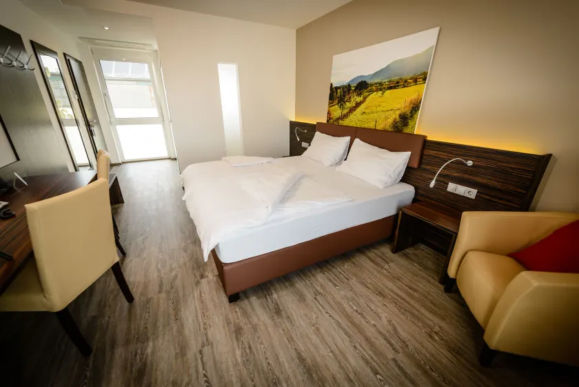 Dorfmeister Business Hotel B&B - Image 1