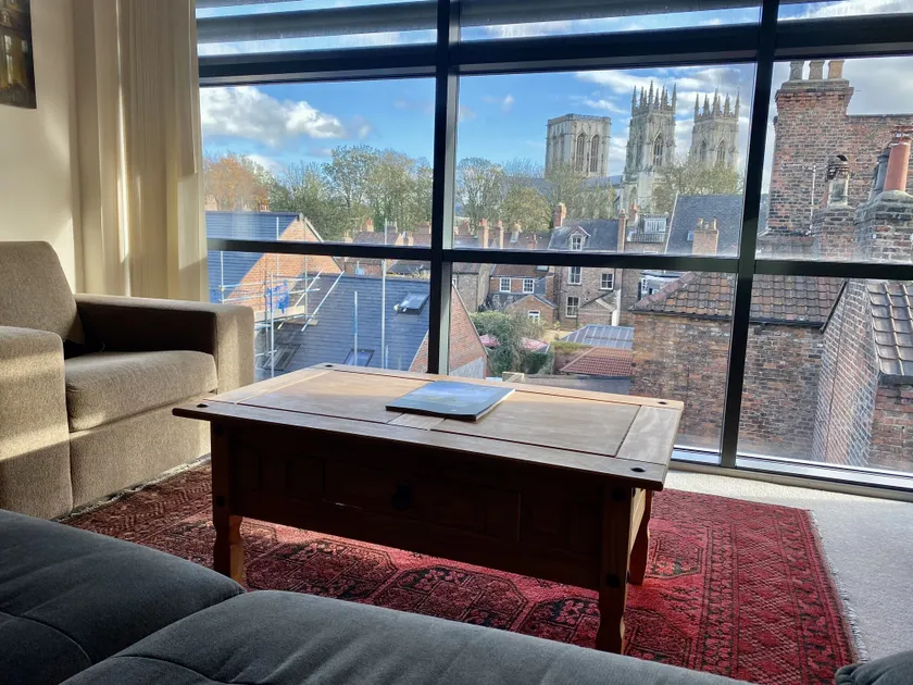 Churchill Apartments - Image 1