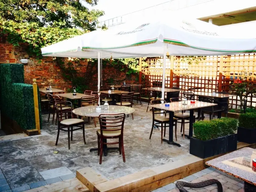 Colchester Boutique Hotel - Image 1