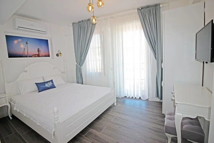 Otel Meryem Ana Bozcaada - Image 1