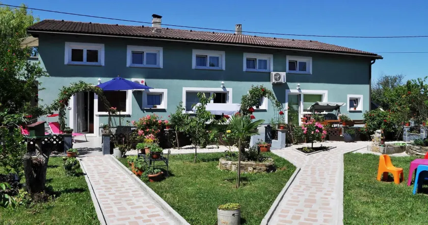 Green Place Portoroz RC - Počitniška hiša blizu Portoroža - Image 1