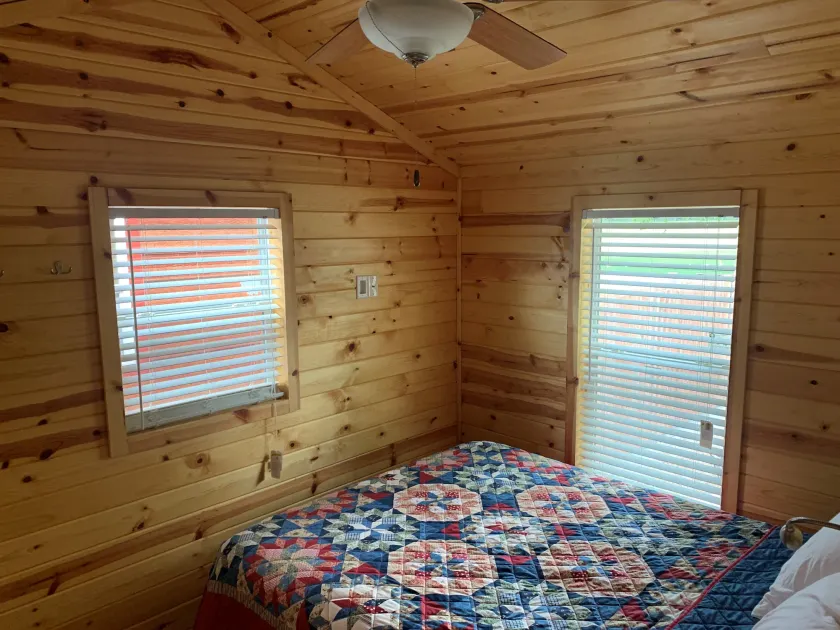 Muncie RV Resort - Rum