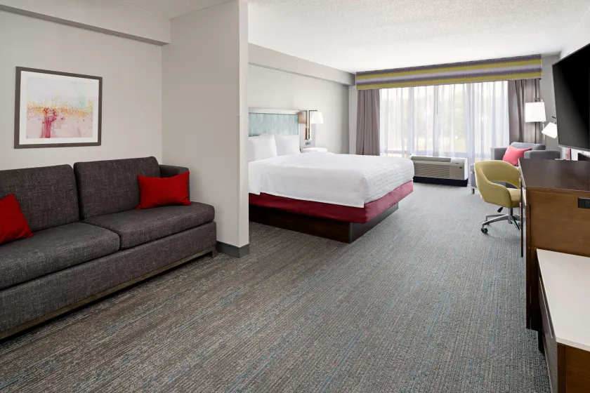 Hampton Inn Richmond-Southwest-Hull Street - Image 1