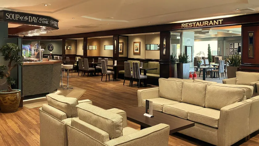 Normandy Hotel (Near Glasgow Airport) - Image 1