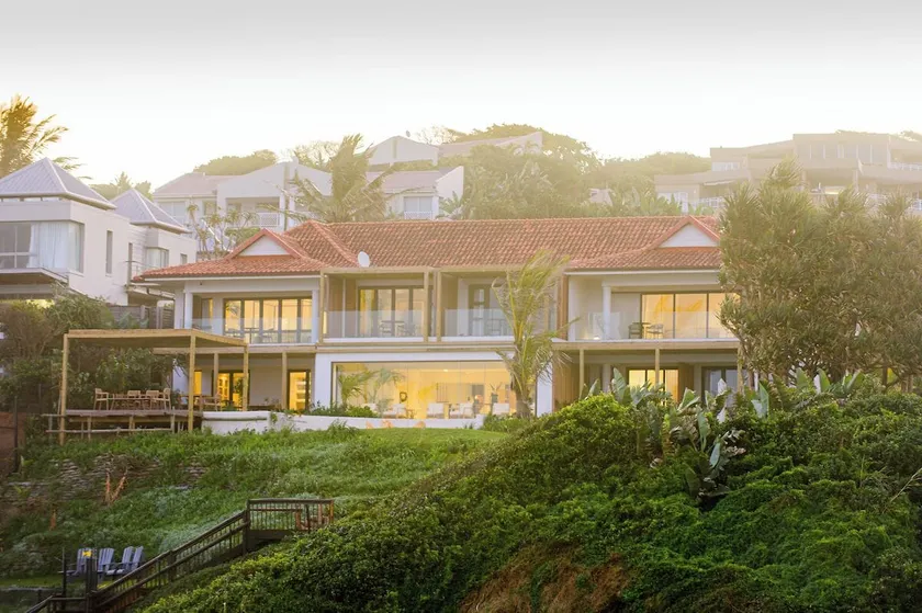 Sala Beach House - Image 1