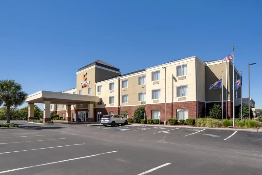 Comfort Suites Foley - North Gulf Shores - Image 1