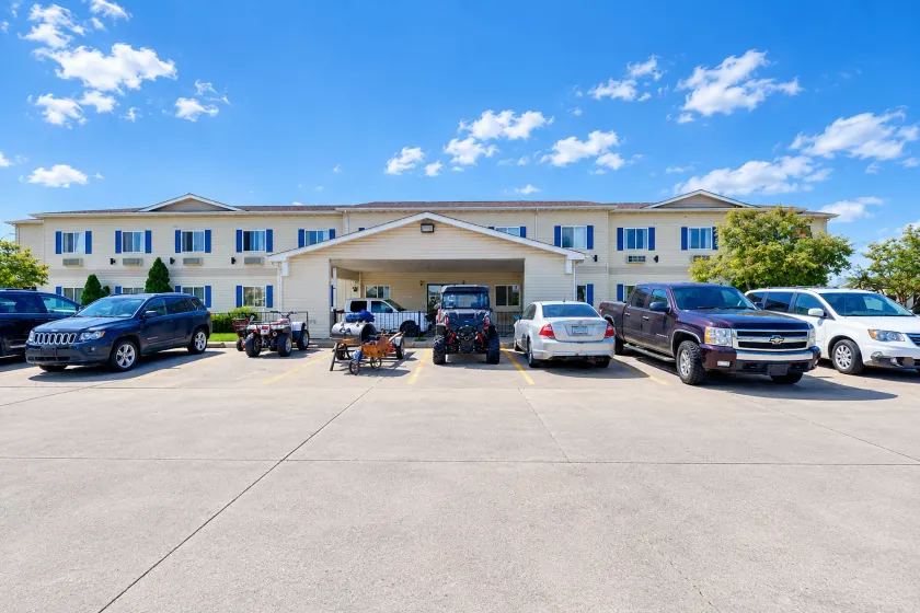 Fairbridge Inn & Suites Williston Near Airport - Image 1