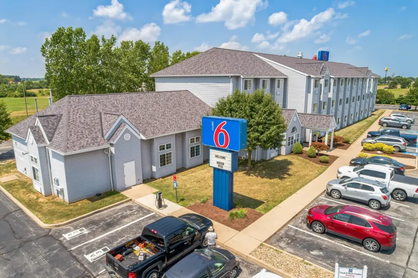 Motel 6-Huron, OH - Sandusky - Image 1