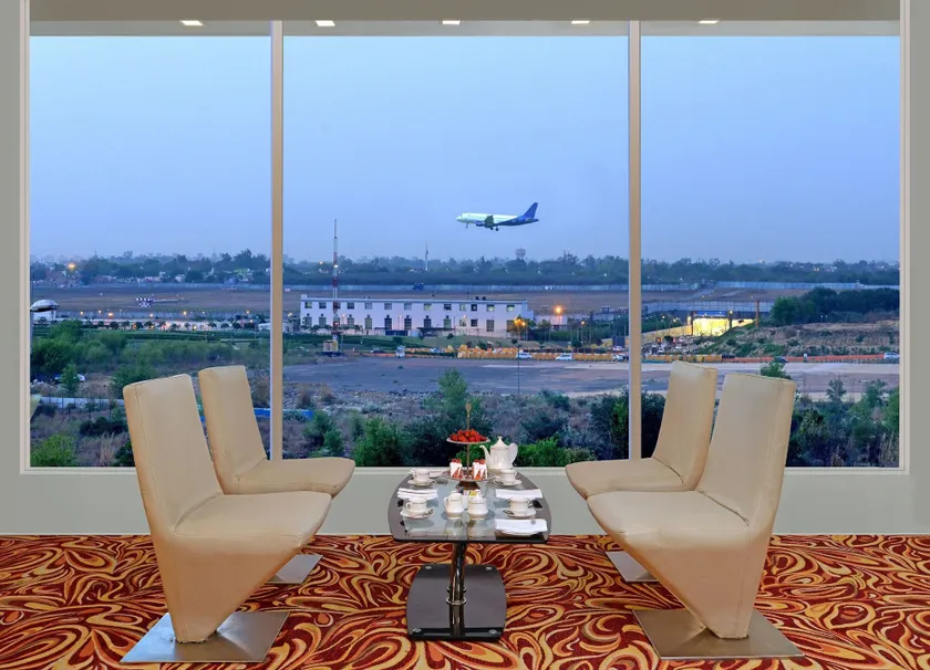 Taurus Sarovar Portico - Image 1