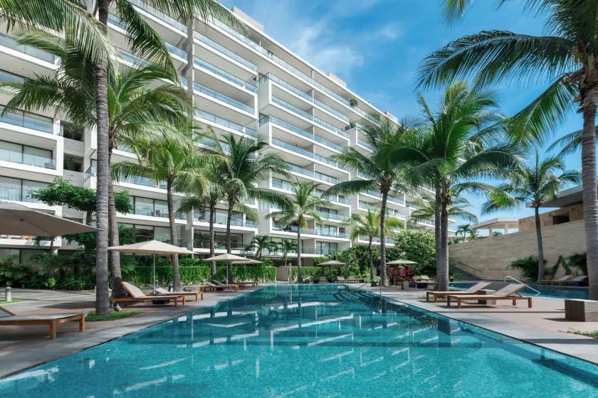 Live Aqua Private Residences Marina Vallarta - Image 1