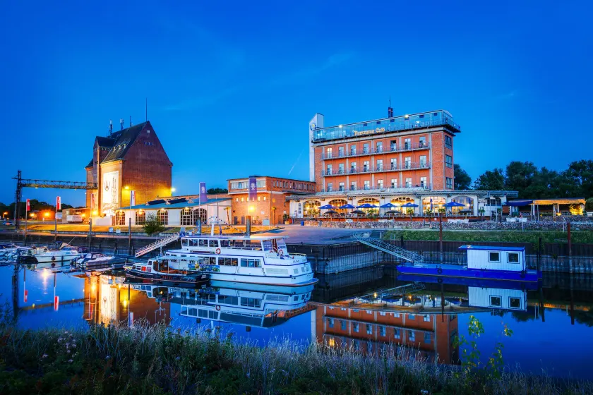 Hotel Dömitzer Hafen - Image 1