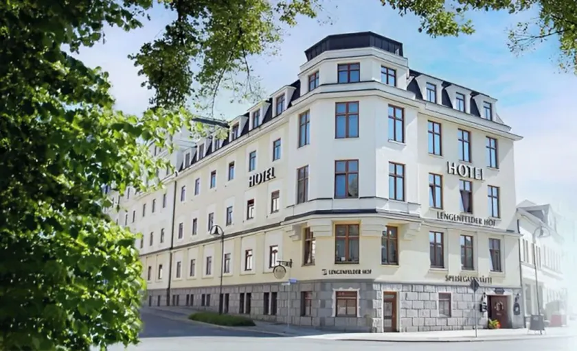 Hotel Lengenfelder Hof - Image 1