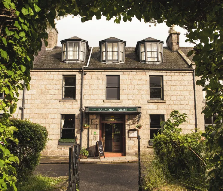 Balmoral Arms - Image 1