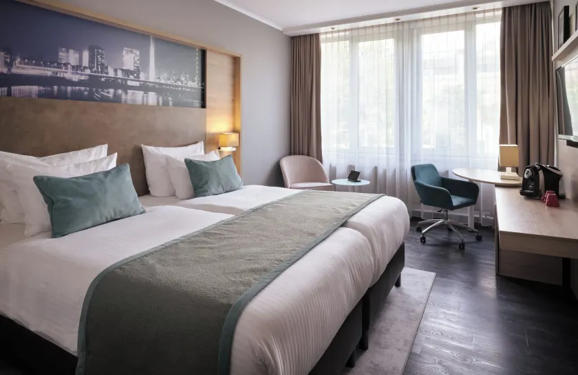 Leonardo Royal Hotel Düsseldorf Königsallee - Image 1