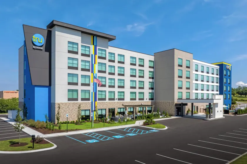 Tru By Hilton Cleveland, TN - Image 1