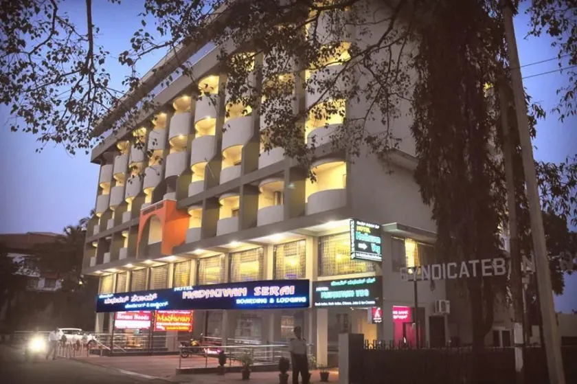 Hotel Madhuvan Serai - Image 1