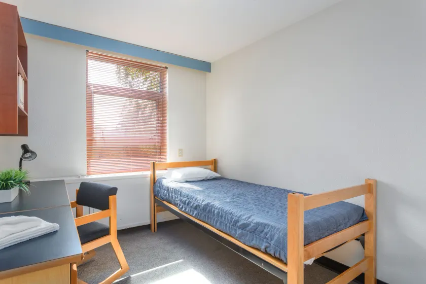 Pacific Spirit Hostel - Image 1