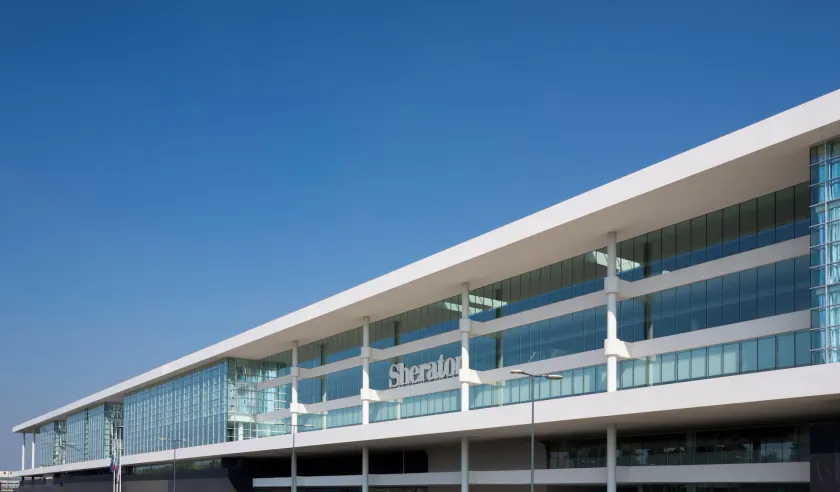 Sheraton Milan Malpensa Airport Hotel & Conference Centre - Image 1
