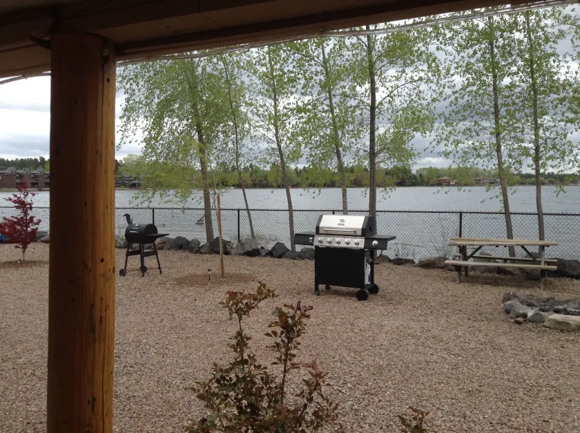 Rainbows End Fishing Resort - Image 1