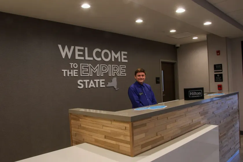 Hampton Inn & Suites Olean - Lobby