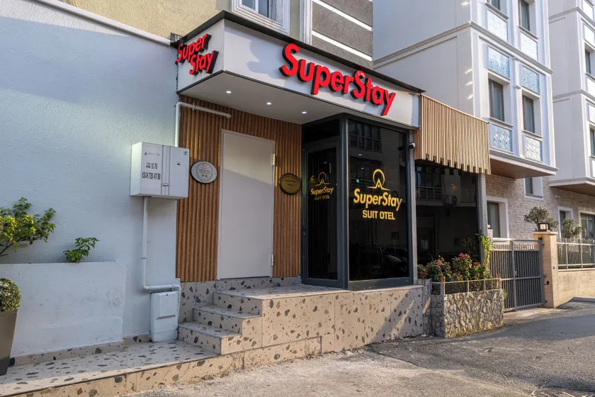 Stay Suite Hotel - Image 1